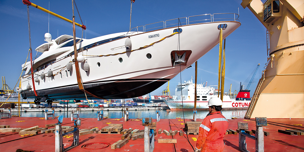 Porto Livorno - Refitting
